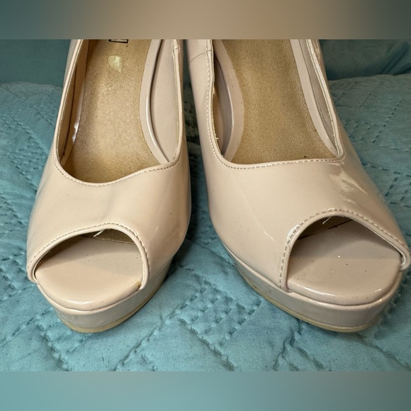 Platform heels size 7 - Picture 8 of 10